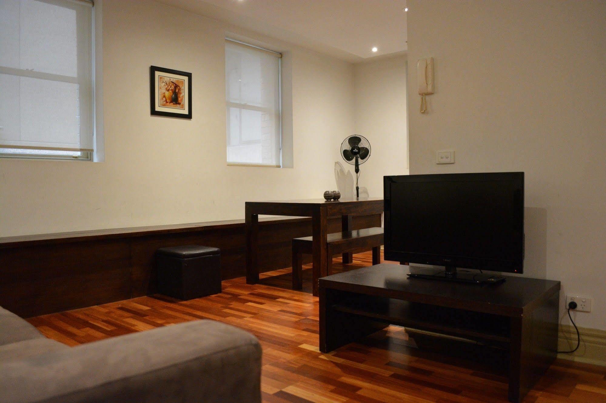 Flinders Lane Apartments Мельбурн Экстерьер фото